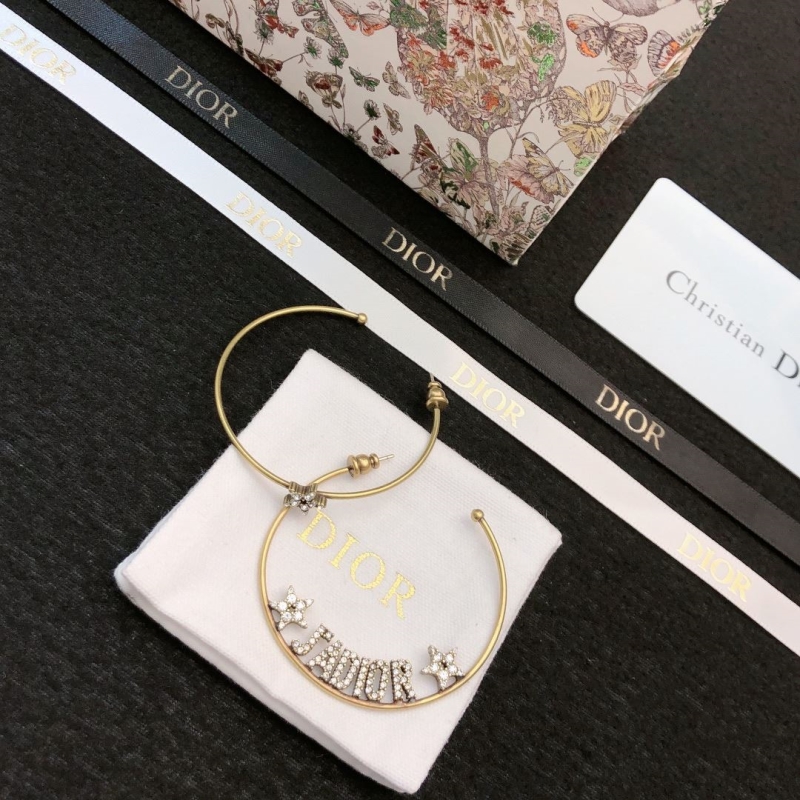 ch**an D*or earrings